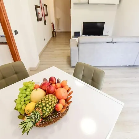 Vallategna And Mountains Apartman